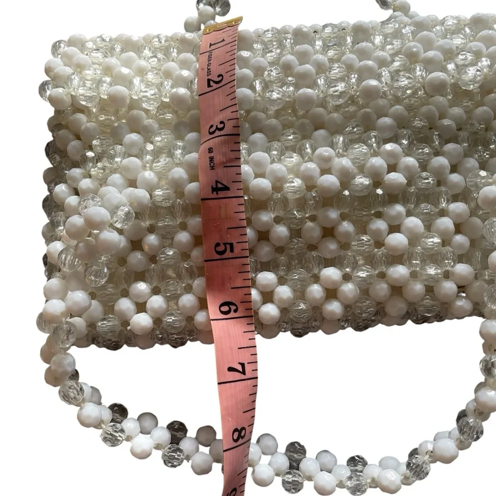 Vintage 1960s white/clear lucite beaded woven satchel handbag boho mod retro - Picture 9 of 10